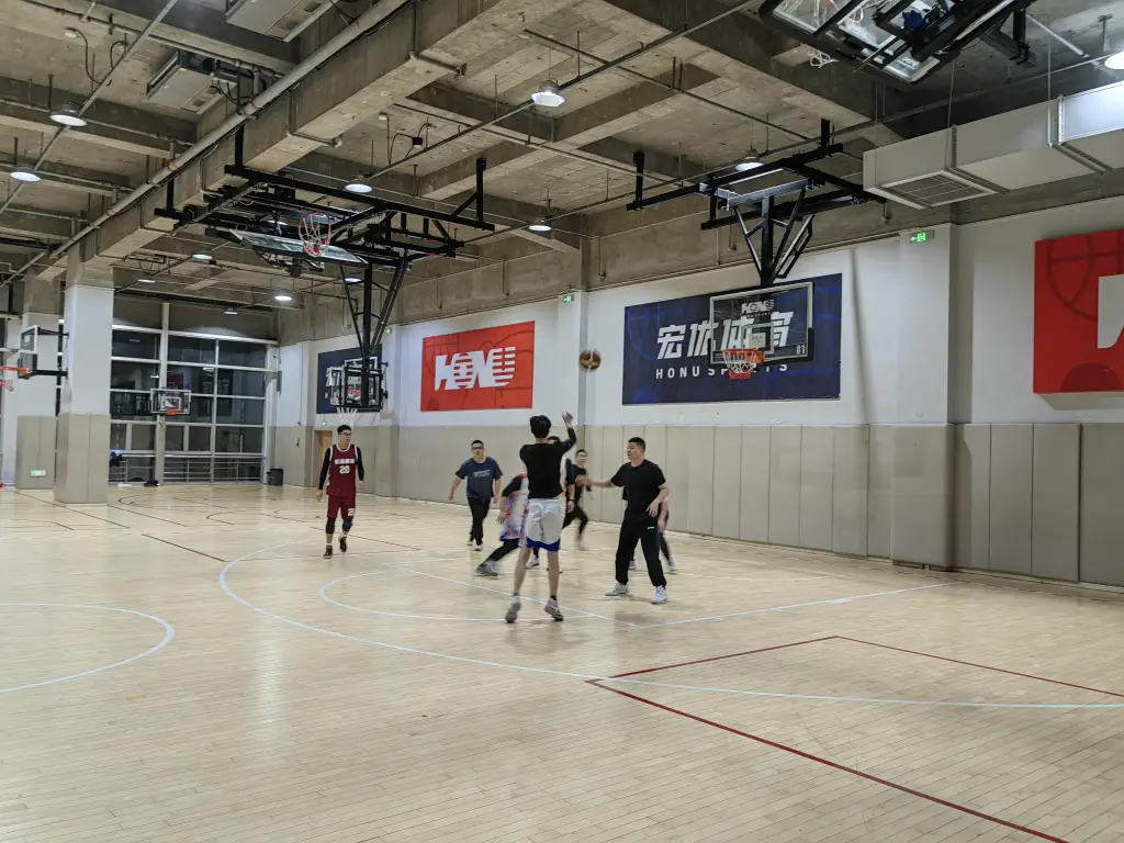 20241218徽商期货浙江分公司举办竞技体育活动4+杜康